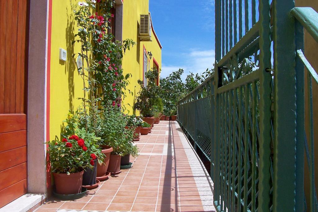 B&B Le Terrazze Isola Di S. Antioco SantʼAntìoco 외부 사진
